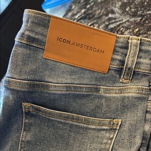 ICON. AMSTERDAM Denim Jeans